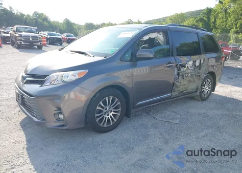 2020 Toyota Sienna Xle z USA, uszkodzony, nr VIN 5TDYZ3DC8LS053447